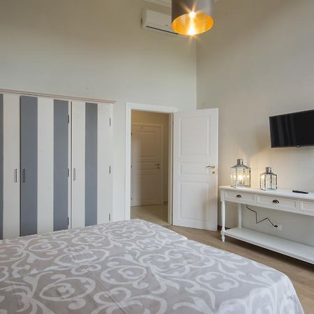 פירנצה Iris Apartments By Mmega מראה חיצוני תמונה