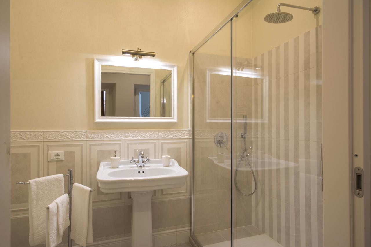 פירנצה Iris Apartments By Mmega מראה חיצוני תמונה