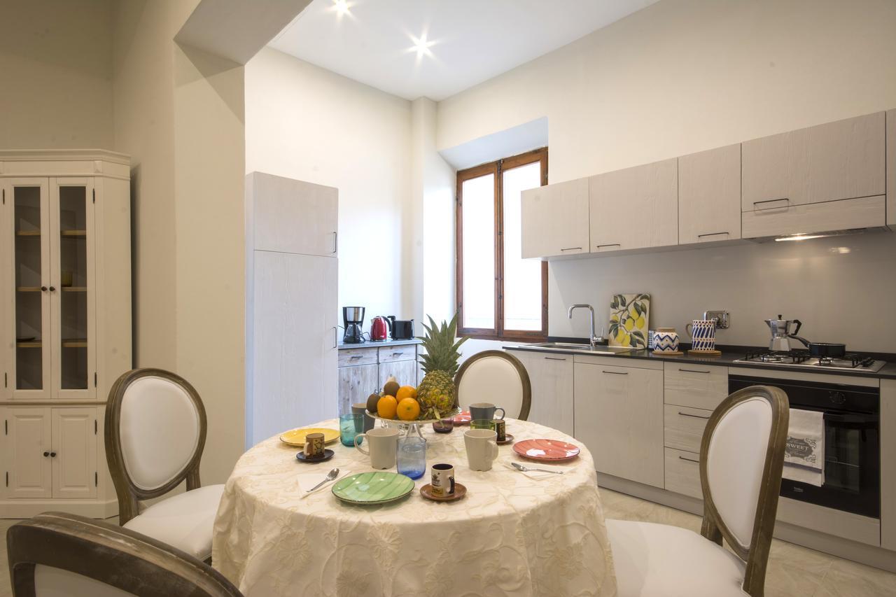 פירנצה Iris Apartments By Mmega מראה חיצוני תמונה